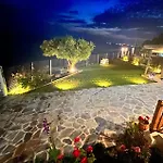Beachfront Athina *