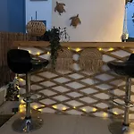 Villa Beachfront Athina *