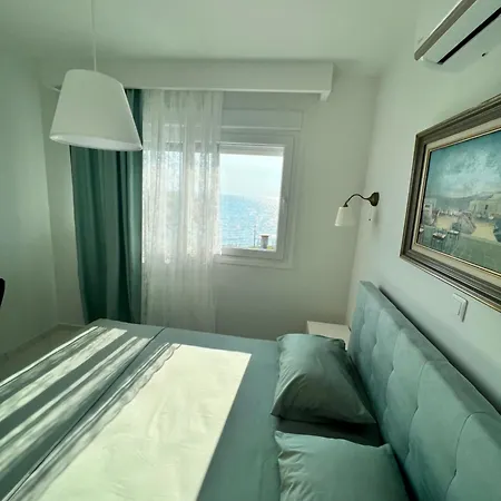 Beachfront Athina Villa