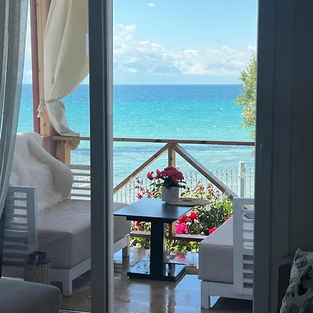 Villa Beachfront Athina