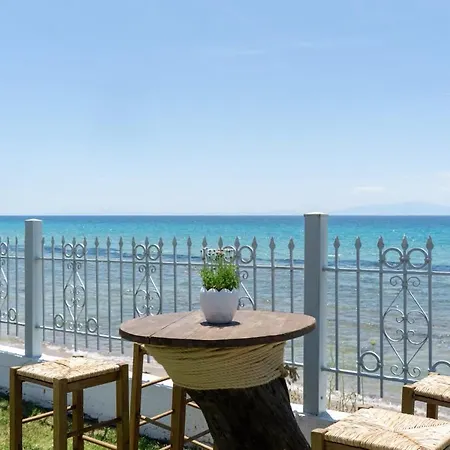 Beachfront Athina Villa