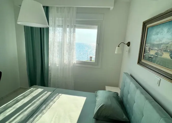 Beachfront Athina Villa