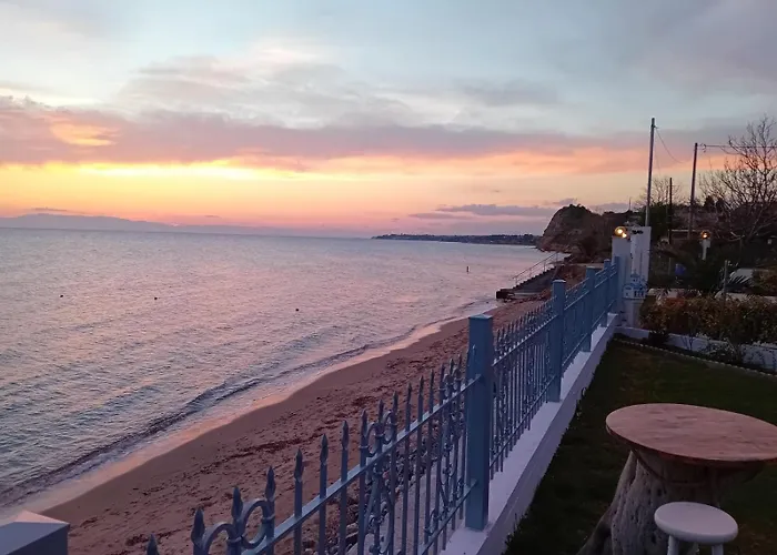 Villa Beachfront Athina Vergia