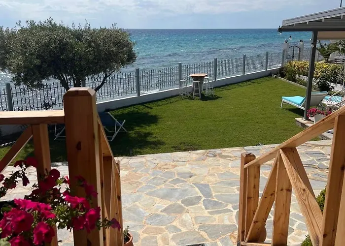 Vila Beachfront Athina Vergia